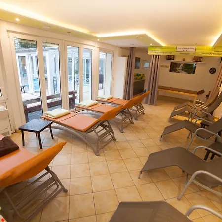 Apartment Am Gutspark Prager Gbr Leipzig
