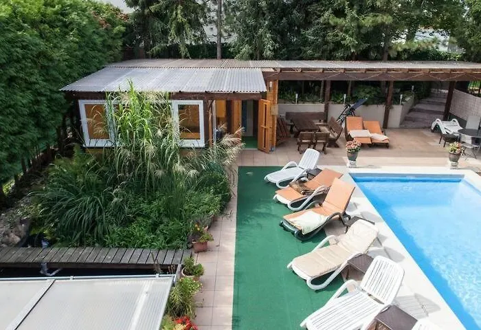 Am Gutspark Prager Gbr 公寓