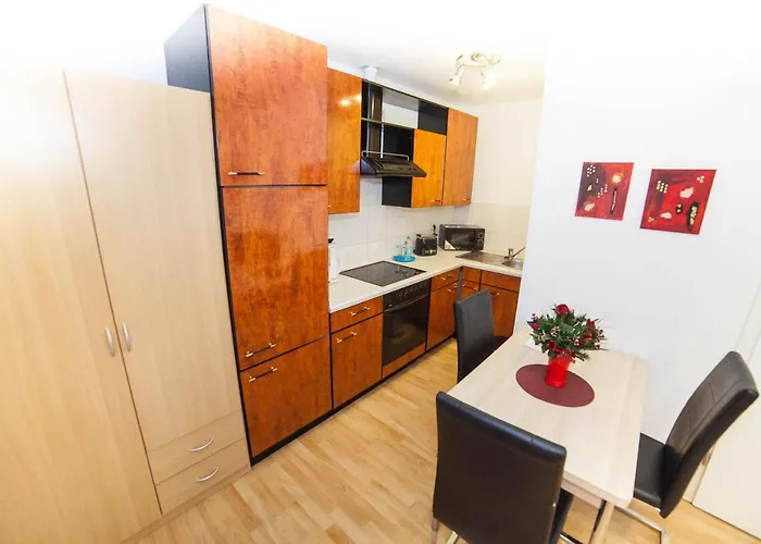 Am Gutspark Prager Gbr 公寓 *