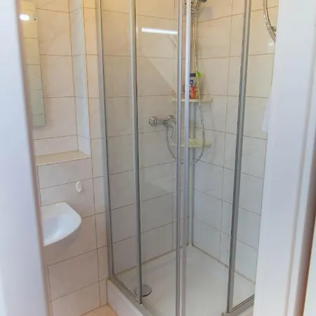 Am Gutspark Prager Gbr 莱比锡