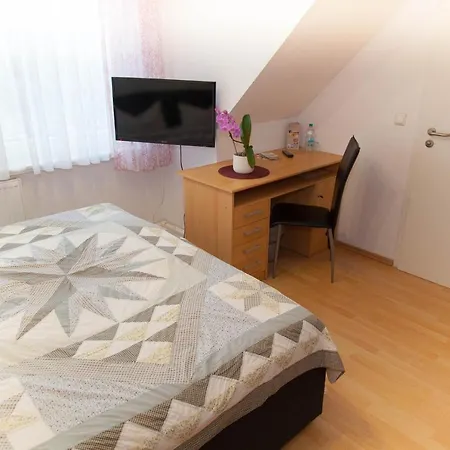 Am Gutspark Prager Gbr