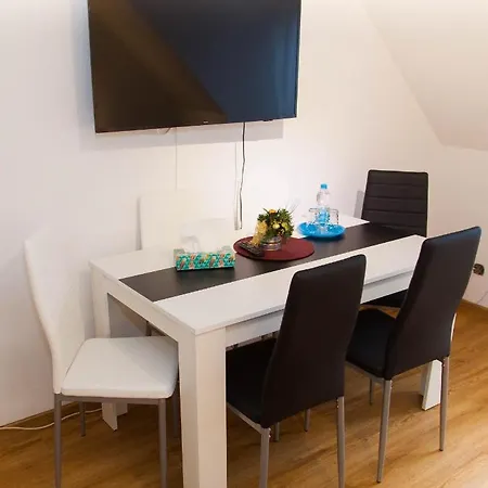 Lejlighed Am Gutspark Prager Gbr Leipzig