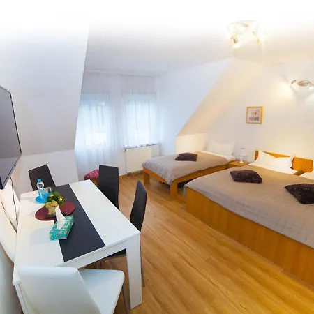 Am Gutspark Berthold Andre Und Ursula Prager Gbr Apartman