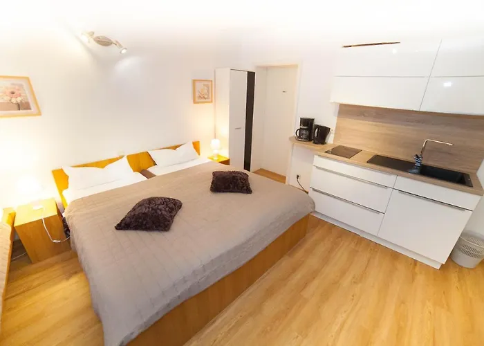 Am Gutspark Prager Gbr Lägenhet