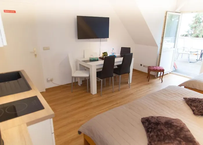 Am Gutspark Prager Gbr Lägenhet